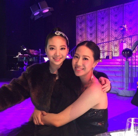 Ái nữ nhà Chân Tử Đan: 14 tuổi được nhiều công ty giải trí săn đón